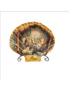 Decoupage Scalloped shells  